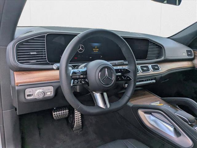 new 2025 Mercedes-Benz GLS 450 car, priced at $96,380