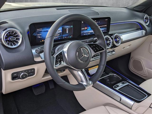 new 2025 Mercedes-Benz GLB 250 car, priced at $49,995