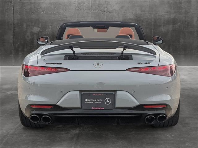 new 2024 Mercedes-Benz AMG SL 43 car, priced at $121,740