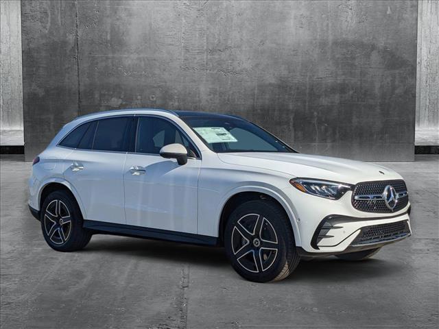 new 2025 Mercedes-Benz GLC 300 car, priced at $59,835