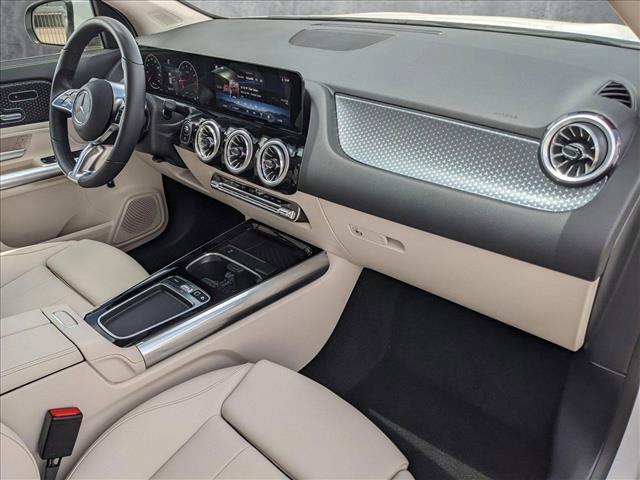 used 2025 Mercedes-Benz GLA 250 car, priced at $38,777