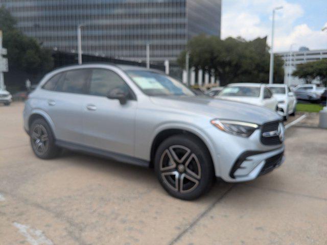 new 2026 Mercedes-Benz GLC 300 car, priced at $55,685
