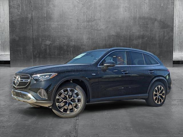 new 2025 Mercedes-Benz GLC 350e car, priced at $66,150