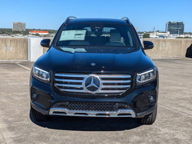 new 2025 Mercedes-Benz GLB 250 car, priced at $47,915