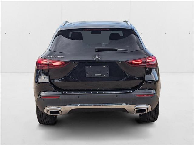 new 2025 Mercedes-Benz GLA 250 car, priced at $46,205