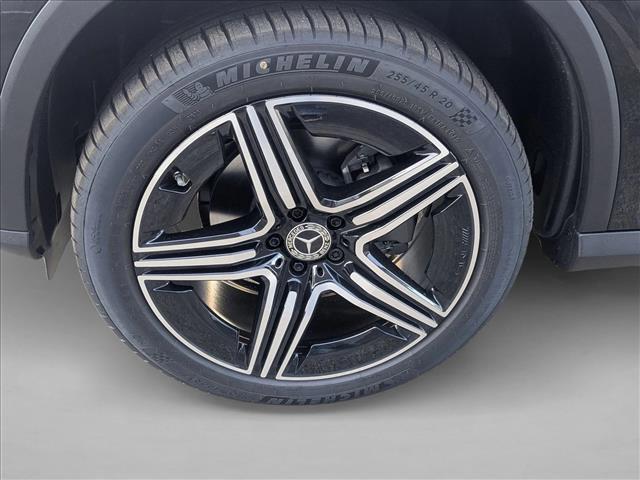 new 2026 Mercedes-Benz GLC 300 car, priced at $55,400