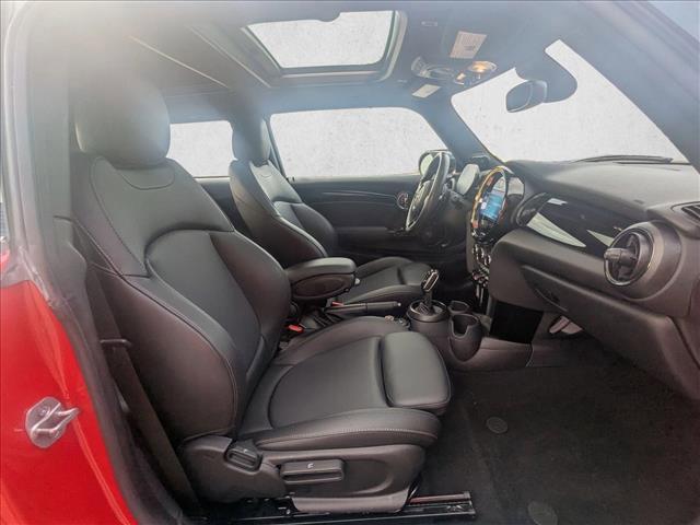 used 2022 MINI Hardtop car, priced at $23,498