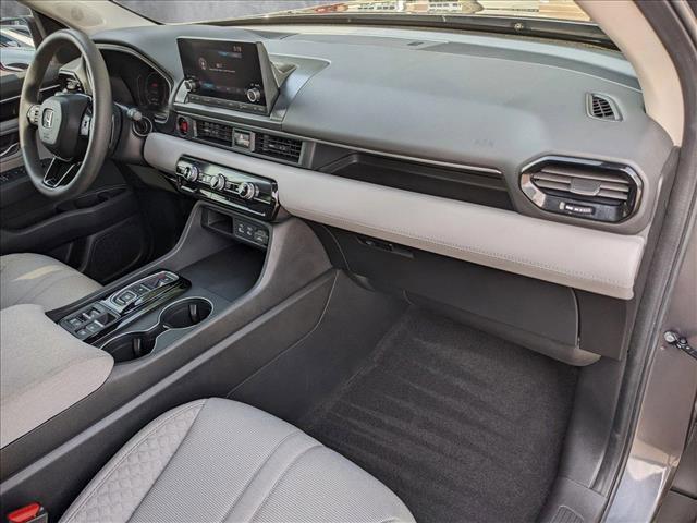 used 2023 Honda Pilot car, priced at $31,708