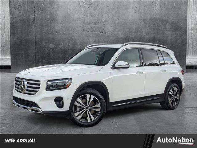 used 2025 Mercedes-Benz GLB 250 car, priced at $40,777