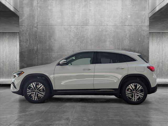 new 2025 Mercedes-Benz GLA 250 car, priced at $45,650