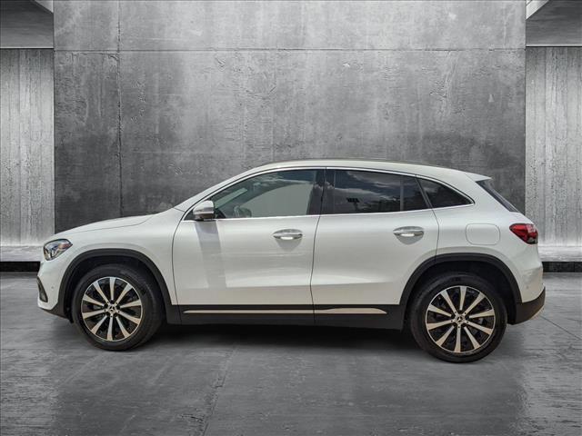 used 2022 Mercedes-Benz GLA 250 car, priced at $27,581