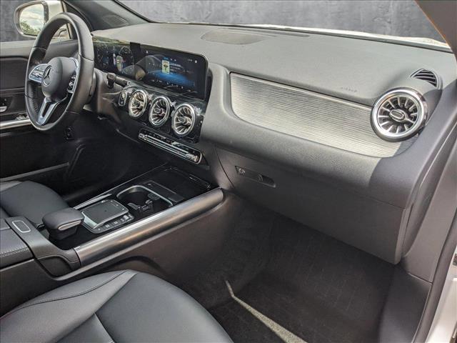 used 2022 Mercedes-Benz GLA 250 car, priced at $27,581
