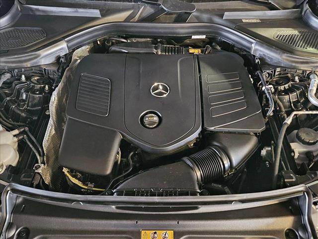 new 2025 Mercedes-Benz GLC 300 car, priced at $59,800