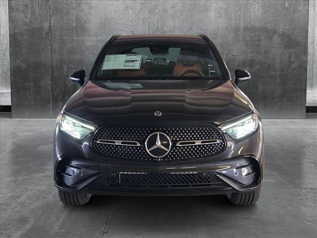 new 2025 Mercedes-Benz GLC 300 car, priced at $59,800