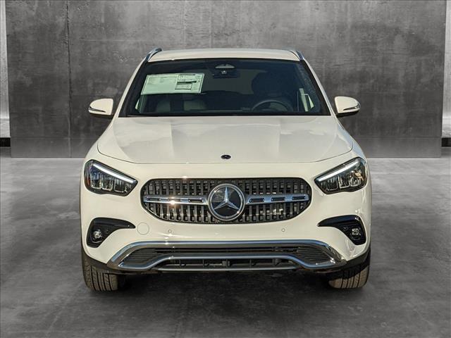 new 2025 Mercedes-Benz GLA 250 car, priced at $46,815