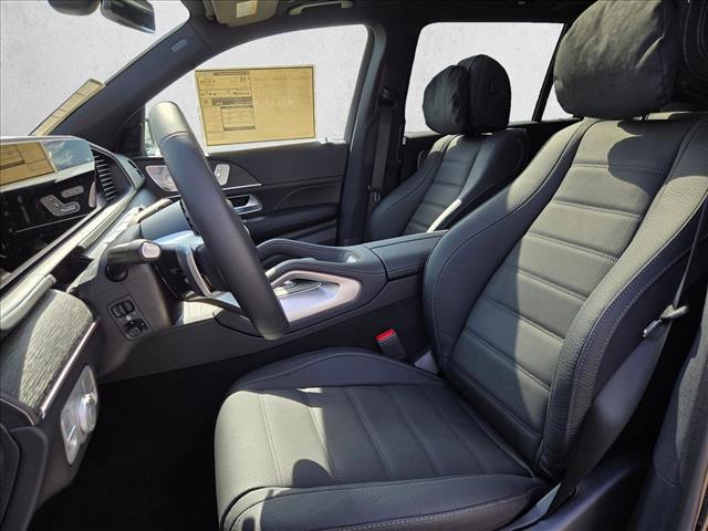 new 2025 Mercedes-Benz GLS 580 car, priced at $119,095