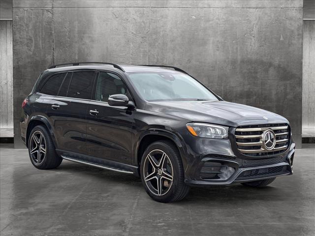 new 2025 Mercedes-Benz GLS 450 car, priced at $97,075