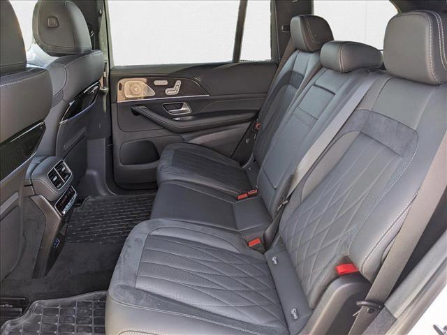 new 2025 Mercedes-Benz AMG GLS 63 car, priced at $162,045