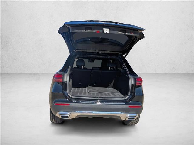 used 2025 Mercedes-Benz GLA 250 car, priced at $35,777