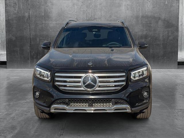 new 2024 Mercedes-Benz GLB 250 car, priced at $51,215