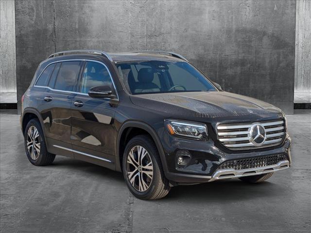 new 2024 Mercedes-Benz GLB 250 car, priced at $51,215