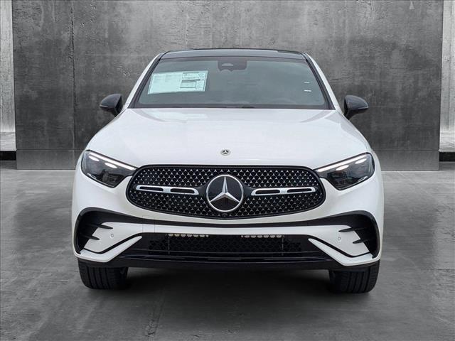 new 2025 Mercedes-Benz GLC 300 car, priced at $69,100