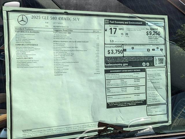 new 2025 Mercedes-Benz GLE 580 car, priced at $104,895