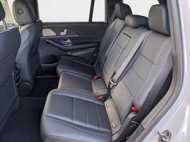 new 2025 Mercedes-Benz GLS 450 car, priced at $101,275