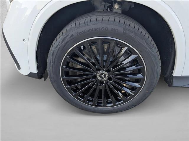 new 2026 Mercedes-Benz GLC 300 car, priced at $58,000