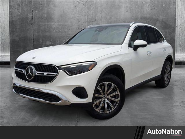 new 2025 Mercedes-Benz GLC 300 car, priced at $58,450
