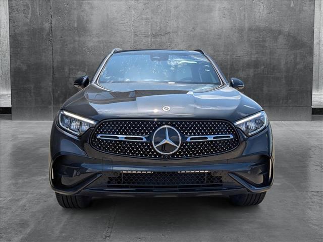 new 2025 Mercedes-Benz GLC 300 car, priced at $59,800