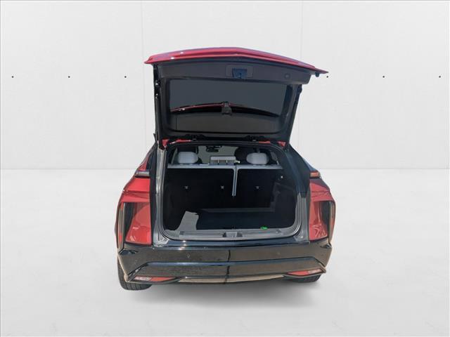 used 2024 Cadillac LYRIQ car, priced at $40,381