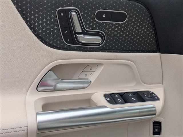 new 2026 Mercedes-Benz GLA 250 car, priced at $43,910