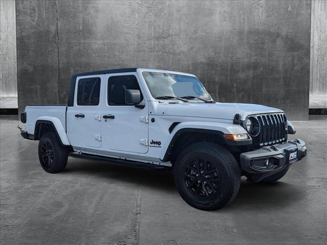 used 2022 Jeep Gladiator car, priced at $27,981