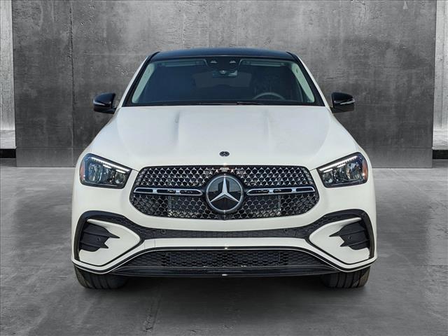 new 2025 Mercedes-Benz GLE 450 car, priced at $83,405