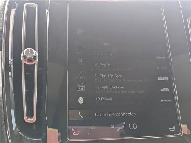 used 2020 Volvo XC40 car, priced at $27,181