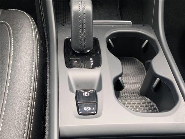 used 2020 Volvo XC40 car, priced at $27,181