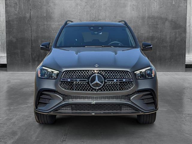 new 2025 Mercedes-Benz GLE 450 car, priced at $84,225