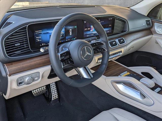 new 2025 Mercedes-Benz GLS 450 car, priced at $100,595