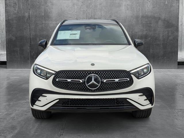 new 2025 Mercedes-Benz GLC 300 car, priced at $59,050