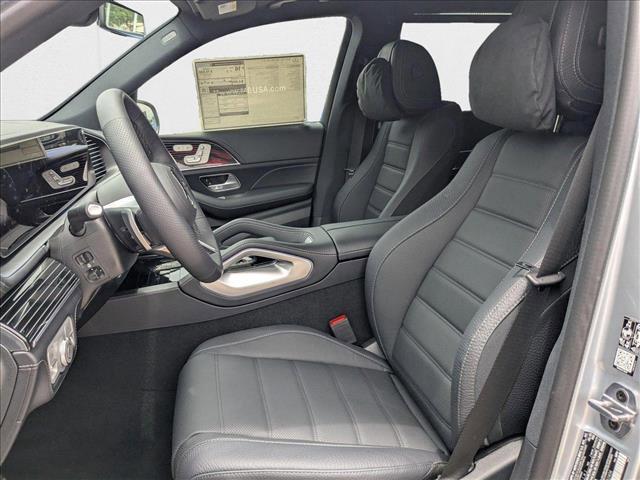 new 2025 Mercedes-Benz GLS 580 car, priced at $124,800