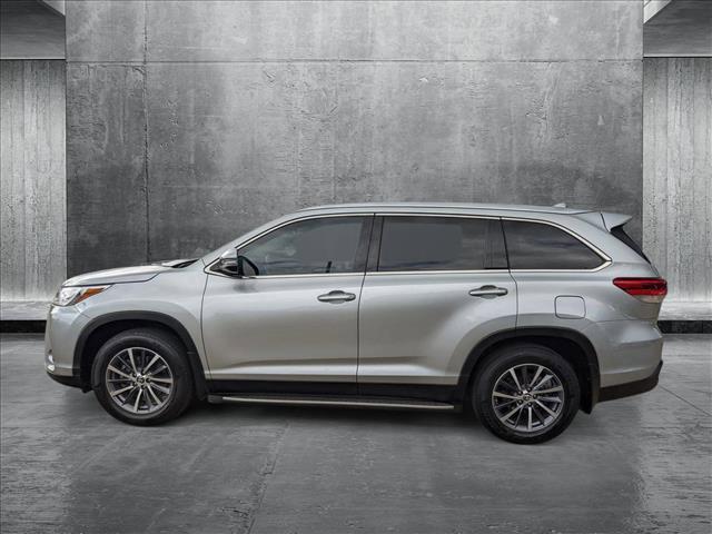 used 2019 Toyota Highlander car, priced at $27,991