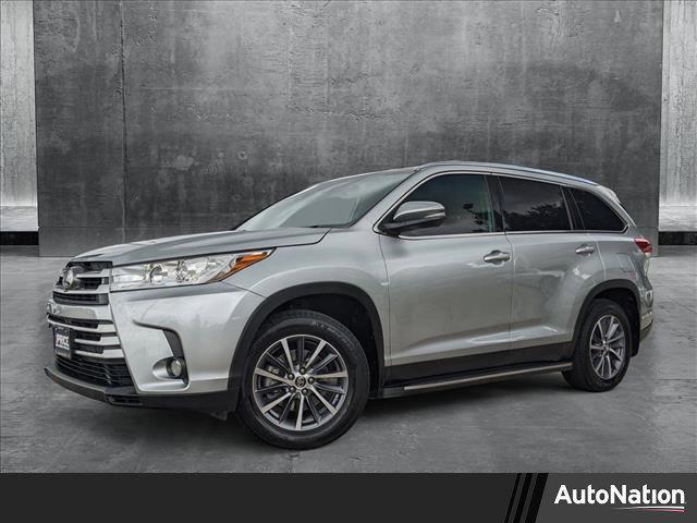 used 2019 Toyota Highlander car, priced at $27,991