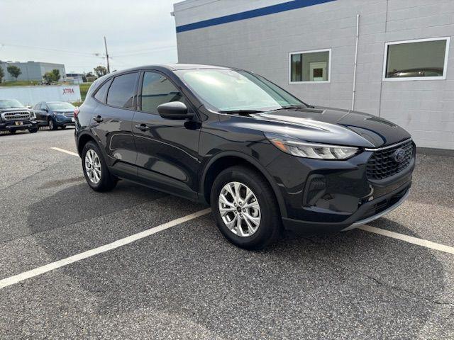 used 2025 Ford Escape car, priced at $29,005