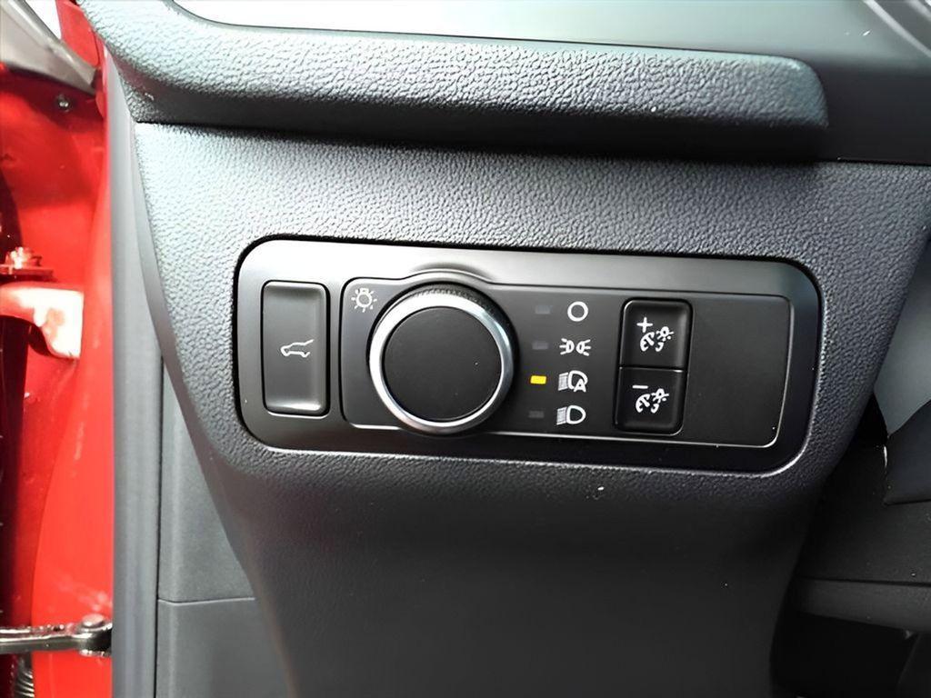 used 2025 Ford Escape car, priced at $29,000