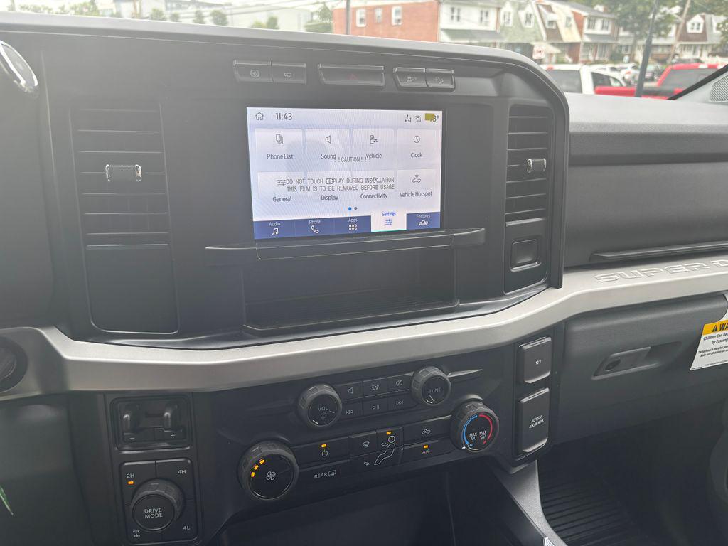 new 2024 Ford F-250 car, priced at $64,301