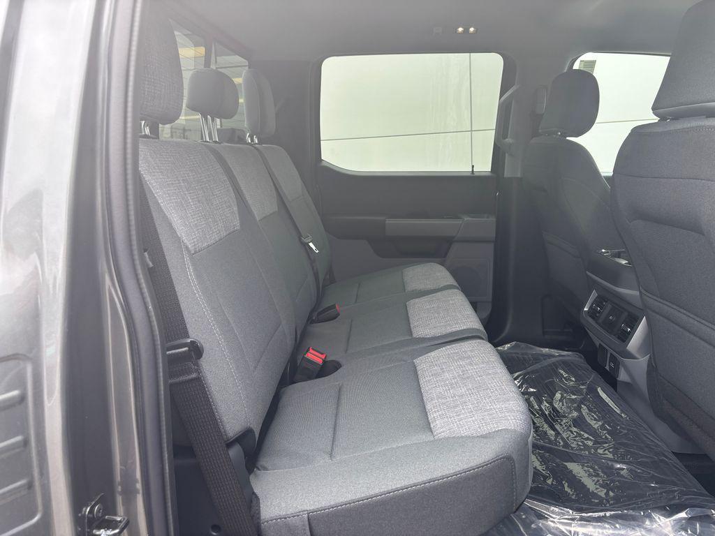 new 2024 Ford F-250 car, priced at $64,301