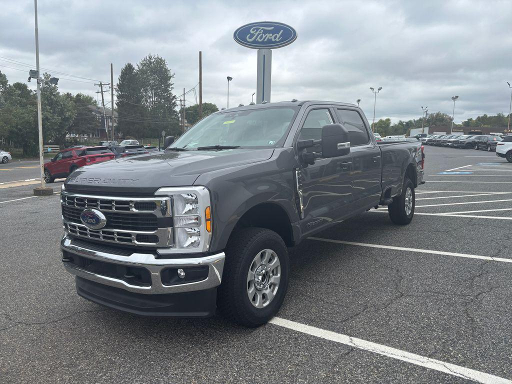 new 2024 Ford F-250 car, priced at $64,301