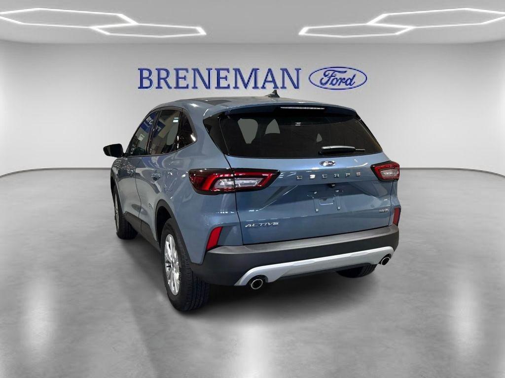 used 2025 Ford Escape car, priced at $28,000