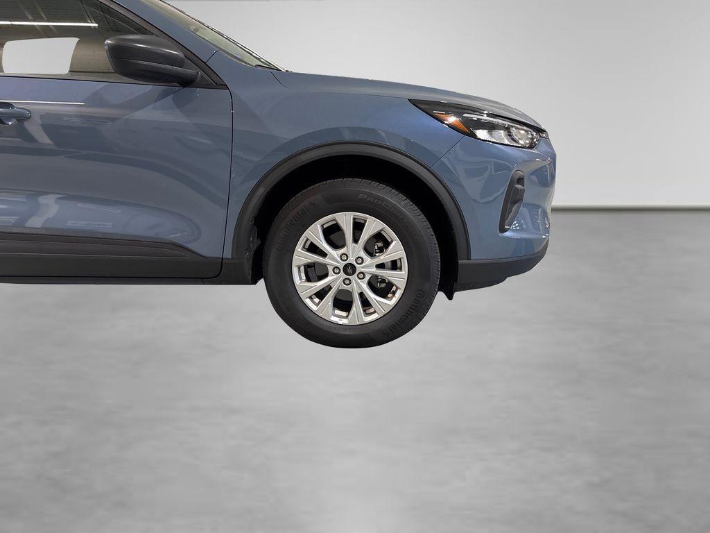used 2025 Ford Escape car, priced at $28,000